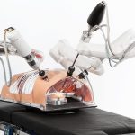Wenn Roboterarme operieren – Virtual Reality im Operationssaal
